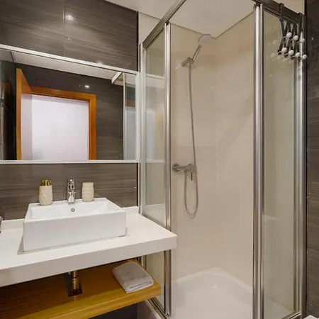 아파트 Anchored In Carmo By Homie