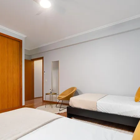 Anchored In Carmo By Homie * Câmara de Lobos