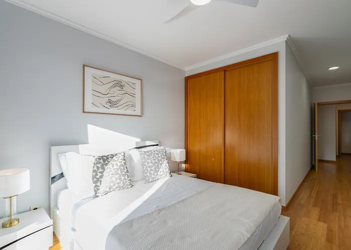 Apartman Anchored In Carmo By Homie *