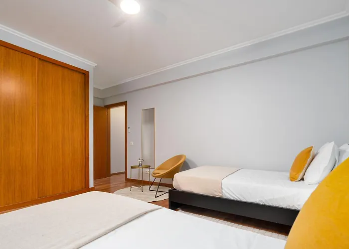 Anchored In Carmo By Homie * Câmara de Lobos