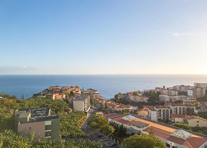 Anchored In Carmo By Homie Apartman Câmara de Lobos