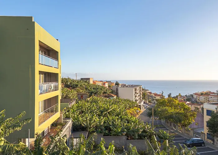 Διαμέρισμα Anchored In Carmo By Homie *