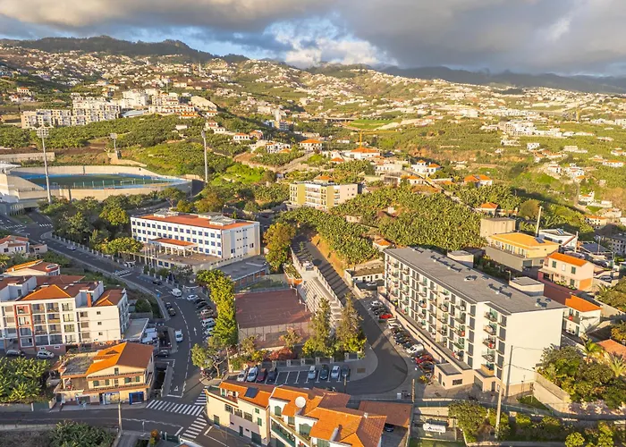 Anchored In Carmo By Homie * Câmara de Lobos